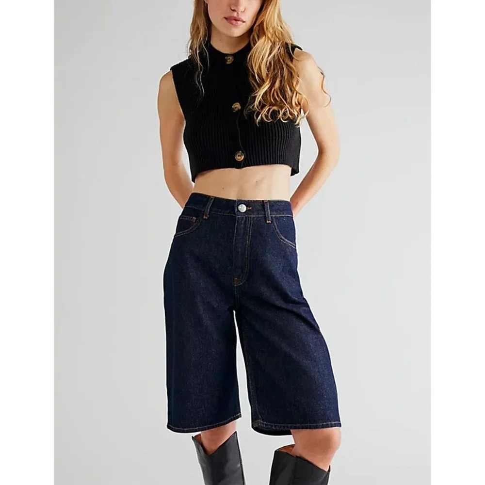 🎉LAST CHANCE🎉 FREE PEOPLE Naiome Micro Vest / Black - Picture 6 of 8